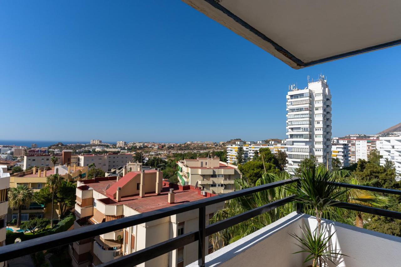 Blonzu Tanzania Apartment Benalmadena Bagian luar foto
