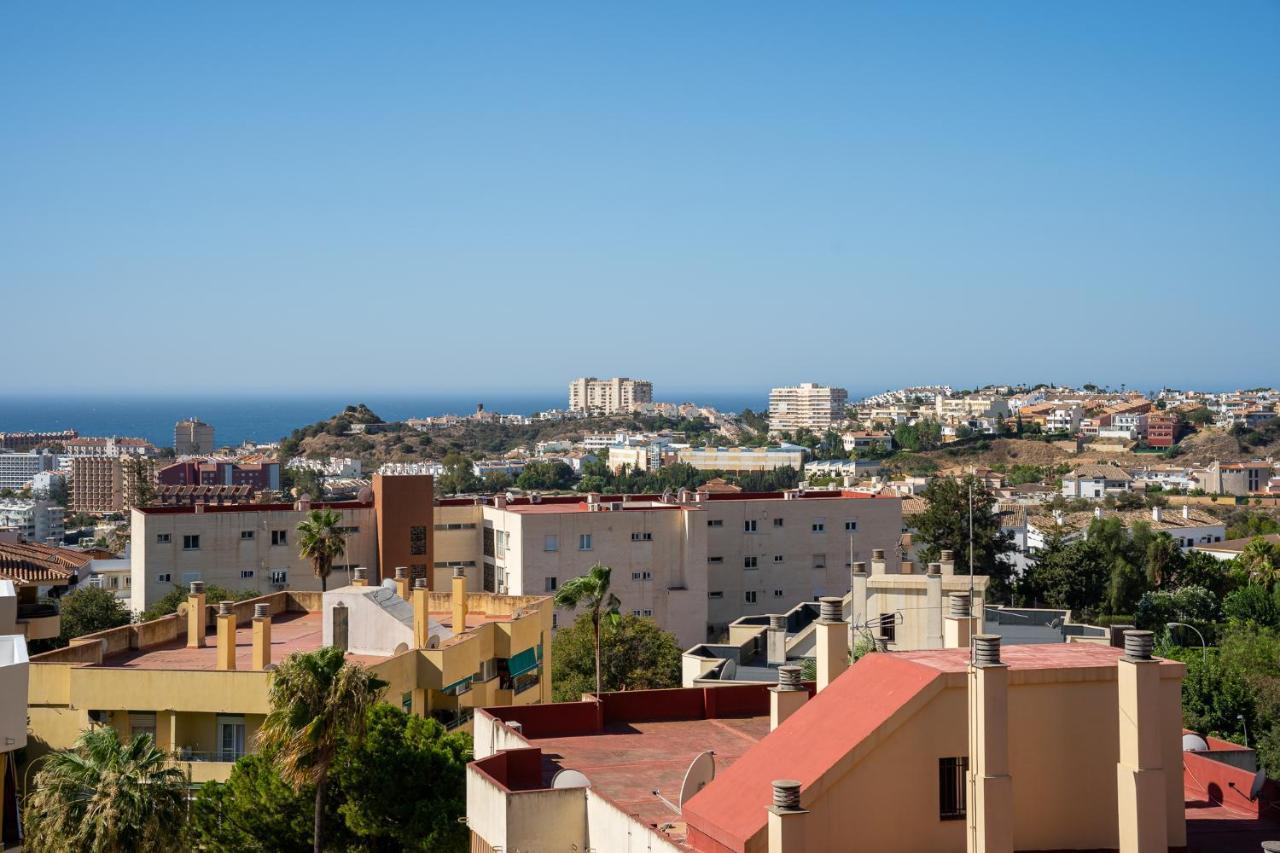 Blonzu Tanzania Apartment Benalmadena Bagian luar foto